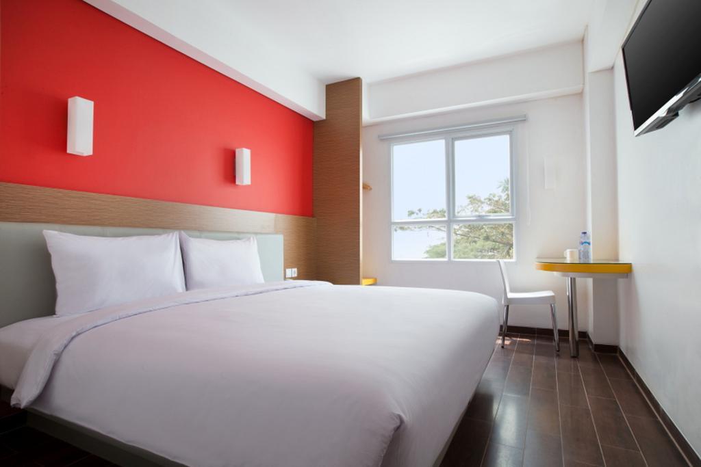 Amaris Hotel Tangerang Phòng bức ảnh